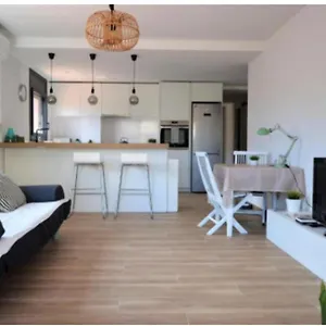 Brand New & Location!!! Spotless , Sant Feliu de Guíxols España